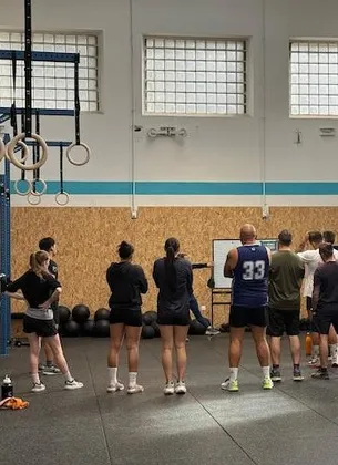 Coaching de groupe dans la box Hornets Factory